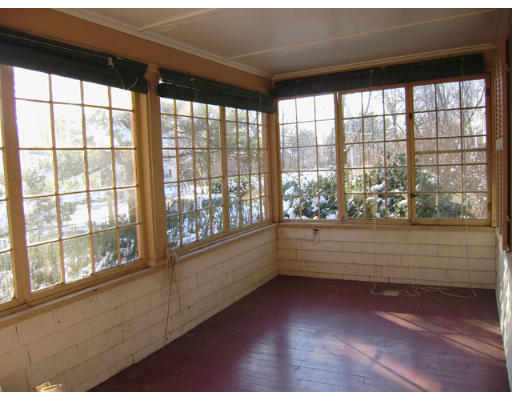 73 Dascomb Road Andover, MA 01810 - Photo 12 of 17 Gallery Image 12