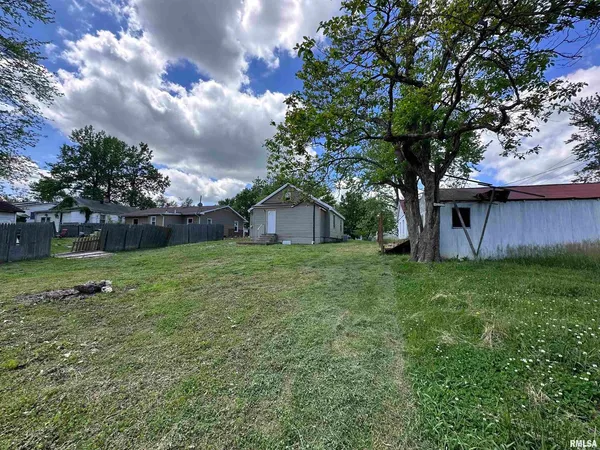 $50,000 | 329 North Broadway, Goreville, IL 62939