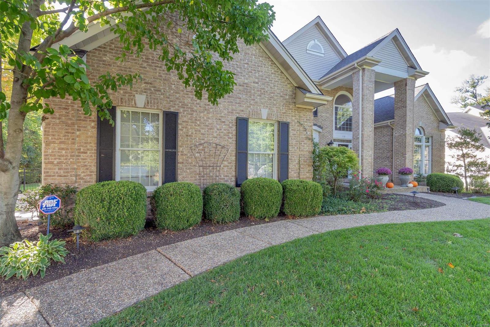 1173 Lockett Road Des Peres, MO 63131 - Photo 2 of 38 Gallery Image 2
