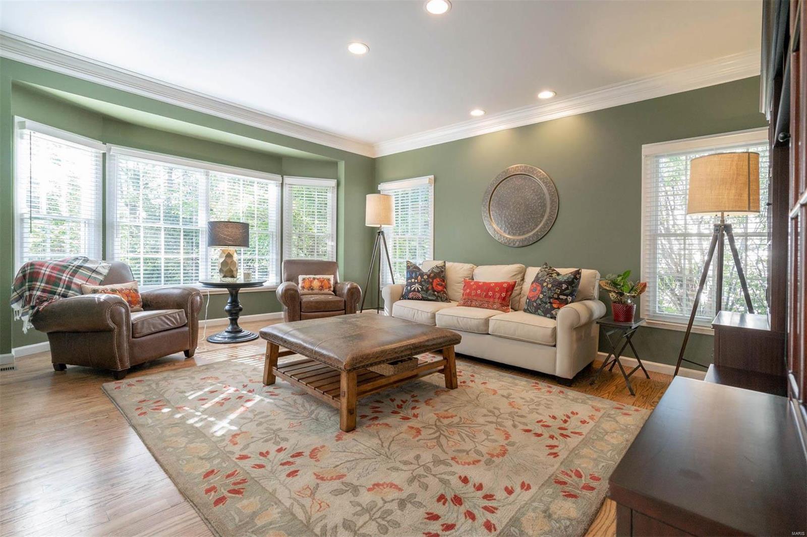 1173 Lockett Road Des Peres, MO 63131 - Photo 12 of 38 Gallery Image 12