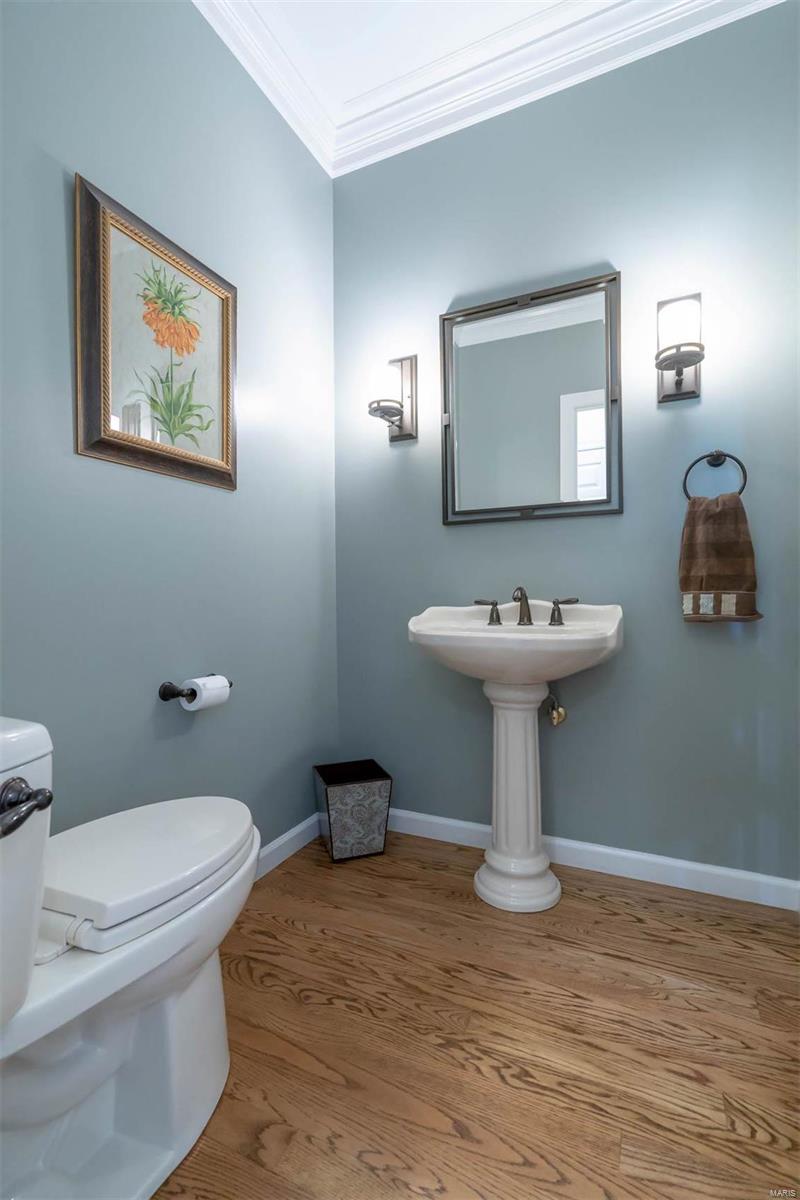 1173 Lockett Road Des Peres, MO 63131 - Photo 13 of 38 Gallery Image 13