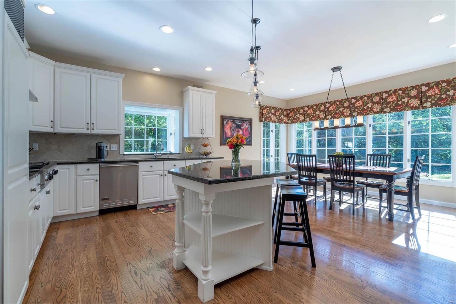 1173 Lockett Road Des Peres, MO 63131 - Photo 17 of 38 Gallery Image 17