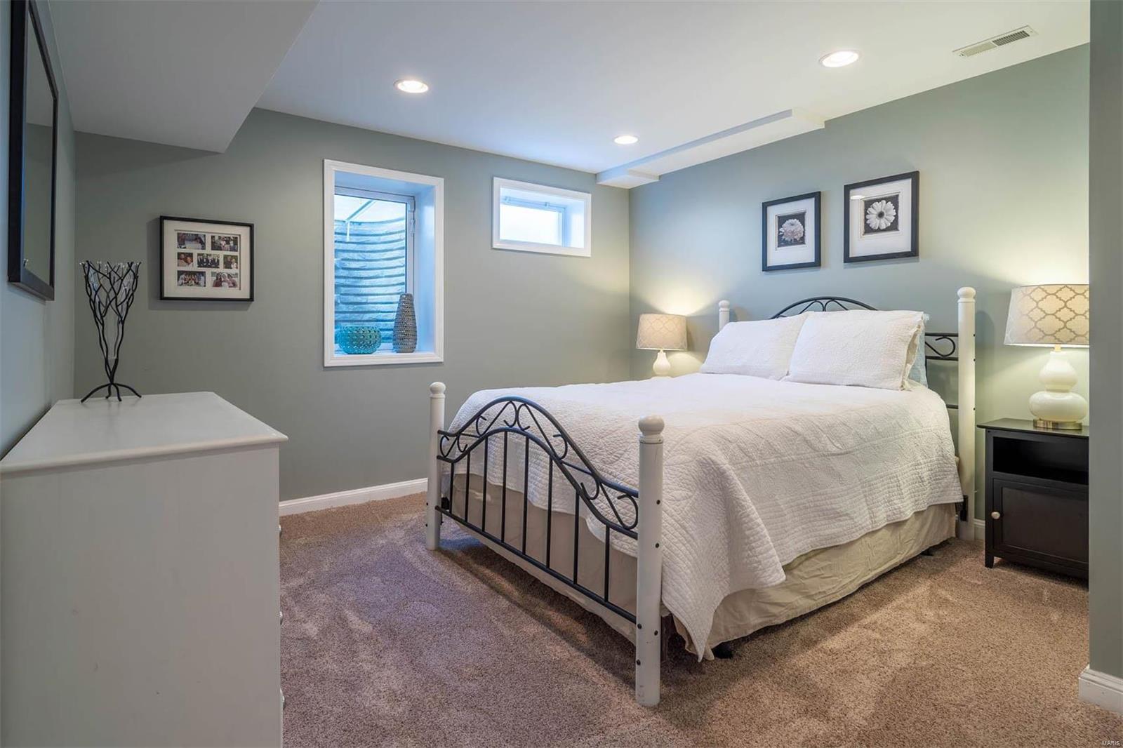 1173 Lockett Road Des Peres, MO 63131 - Photo 32 of 38 Gallery Image 32