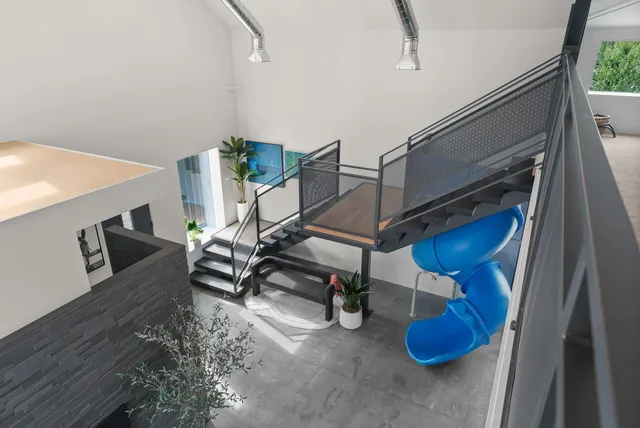 $999,999 | 618 East Washington Road, Spokane, WA 99224