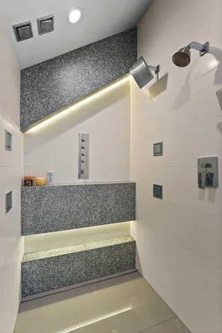 $999,999 | 618 East Washington Road, Spokane, WA 99224