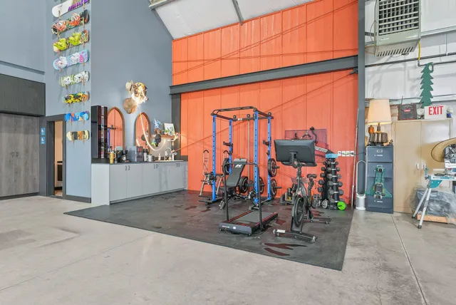 $999,999 | 618 East Washington Road, Spokane, WA 99224