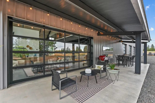 $999,999 | 618 East Washington Road, Spokane, WA 99224