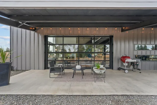 $999,999 | 618 East Washington Road, Spokane, WA 99224