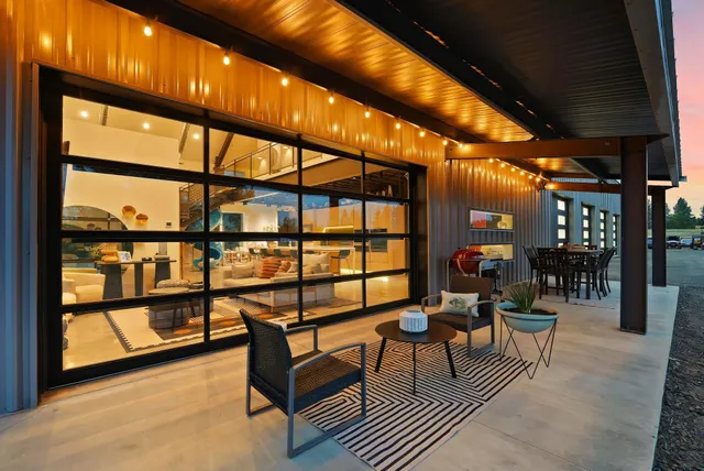 $999,999 | 618 East Washington Road, Spokane, WA 99224