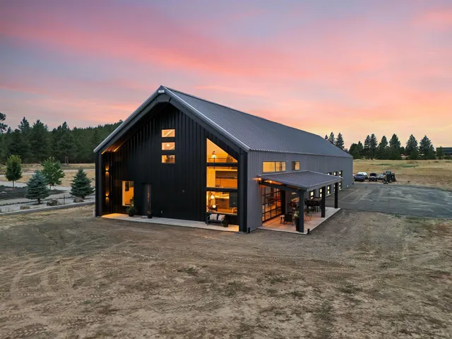 $999,999 | 618 East Washington Road, Spokane, WA 99224