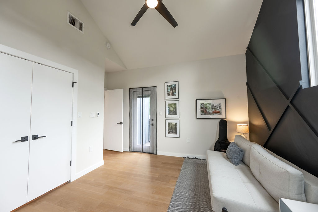 3923 East 16th Street, Unit A Austin, TX 78721 - Photo 36 of 40