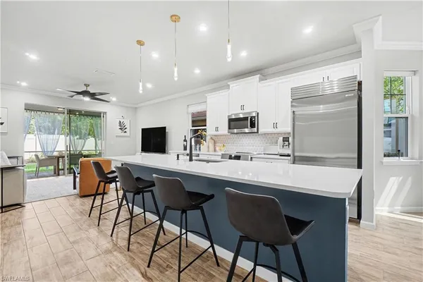 $2,950 | 4558 Arboretum Circle, Unit 104, Naples, FL 34112