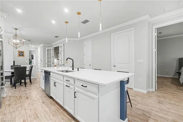 $2,950 | 4558 Arboretum Circle, Unit 104, Naples, FL 34112