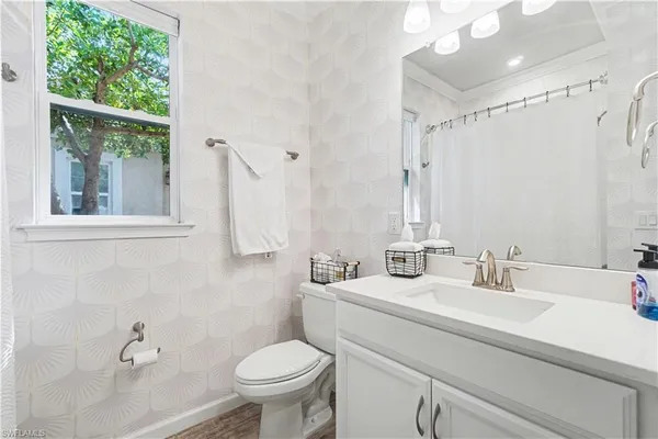 $2,950 | 4558 Arboretum Circle, Unit 104, Naples, FL 34112