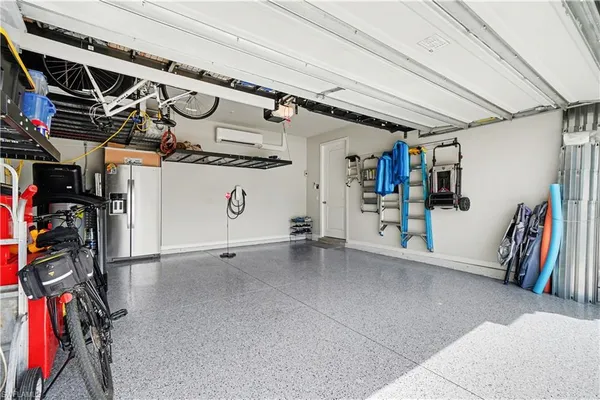 $2,950 | 4558 Arboretum Circle, Unit 104, Naples, FL 34112