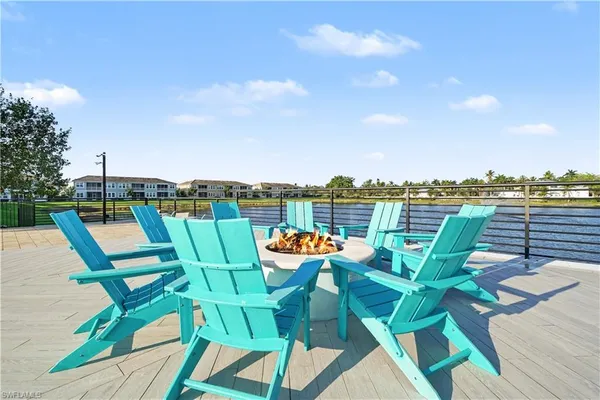 $2,950 | 4558 Arboretum Circle, Unit 104, Naples, FL 34112