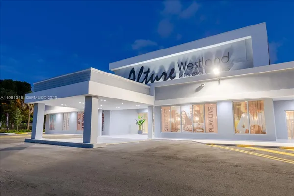 $1,630 | 1950 West 49th Street, Unit 375, Hialeah, FL 33012