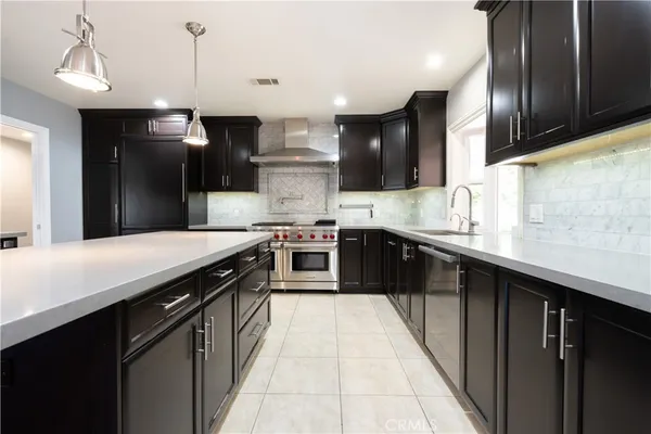 $6,000 | 10036 Andasol Avenue, Northridge, CA 91325