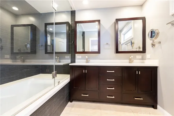 $6,000 | 10036 Andasol Avenue, Northridge, CA 91325