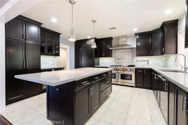 $6,000 | 10036 Andasol Avenue, Northridge, CA 91325