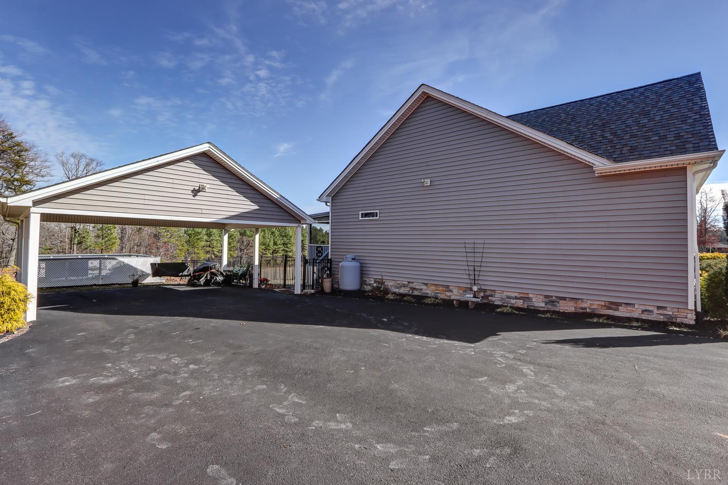 2386 Red House Road Rustburg, VA 24588 - Photo 30 of 73