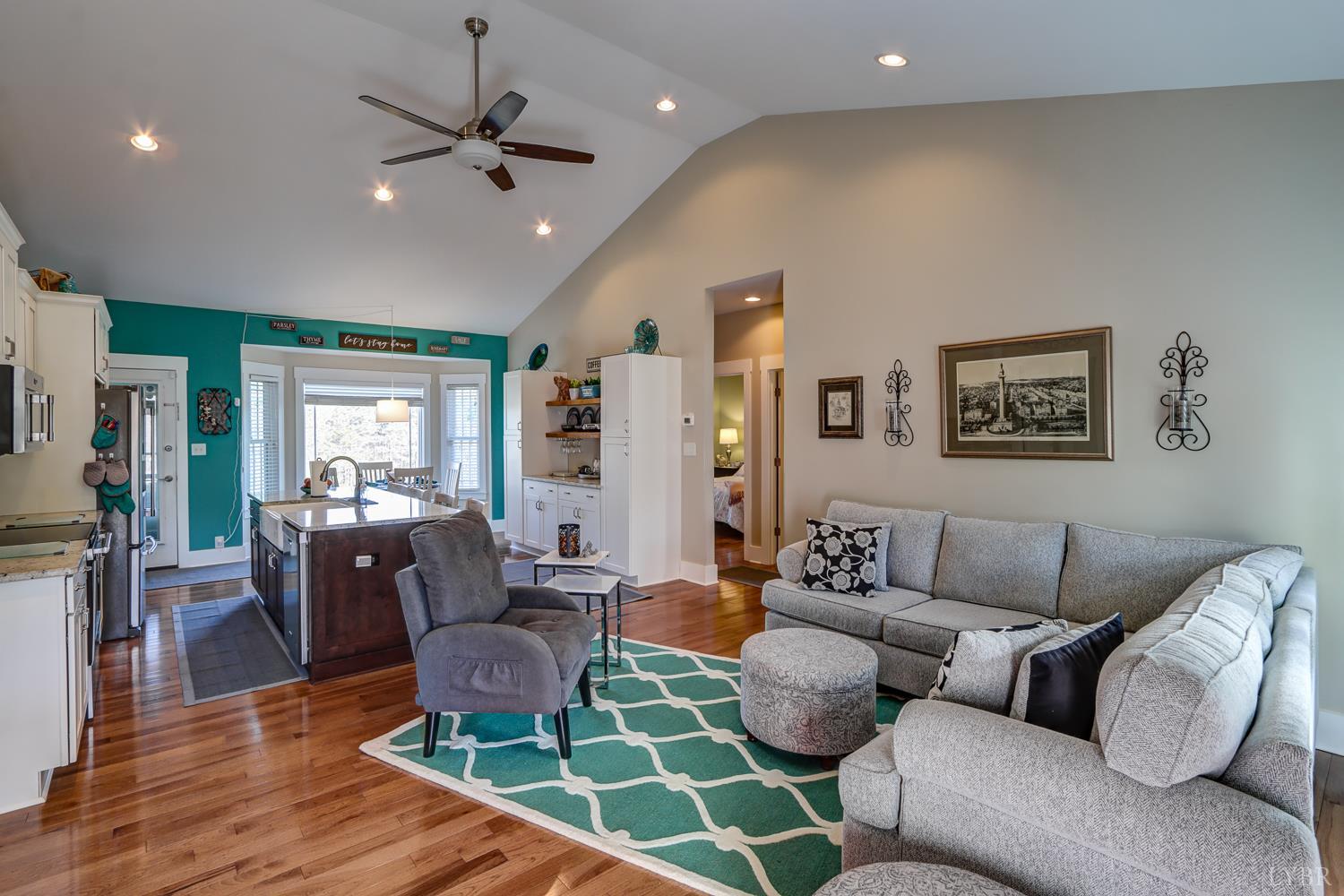 2386 Red House Road Rustburg, VA 24588 - Photo 32 of 73