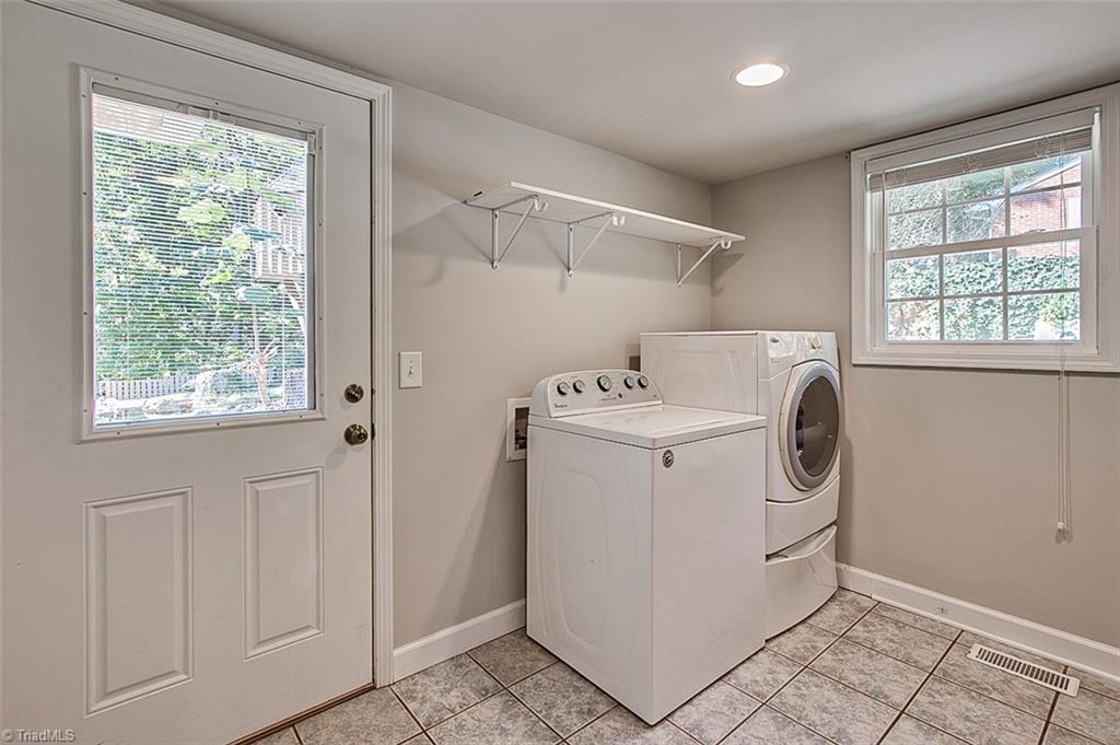 902 Redding Road Asheboro, NC 27203 - Photo 19 of 39 Gallery Image 19