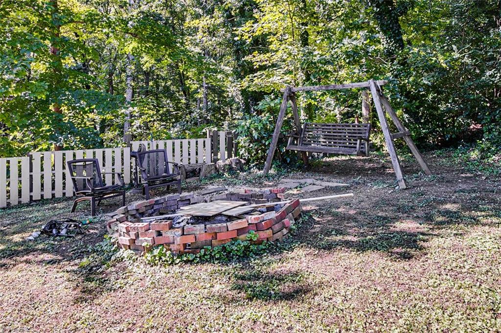 902 Redding Road Asheboro, NC 27203 - Photo 35 of 39 Gallery Image 35