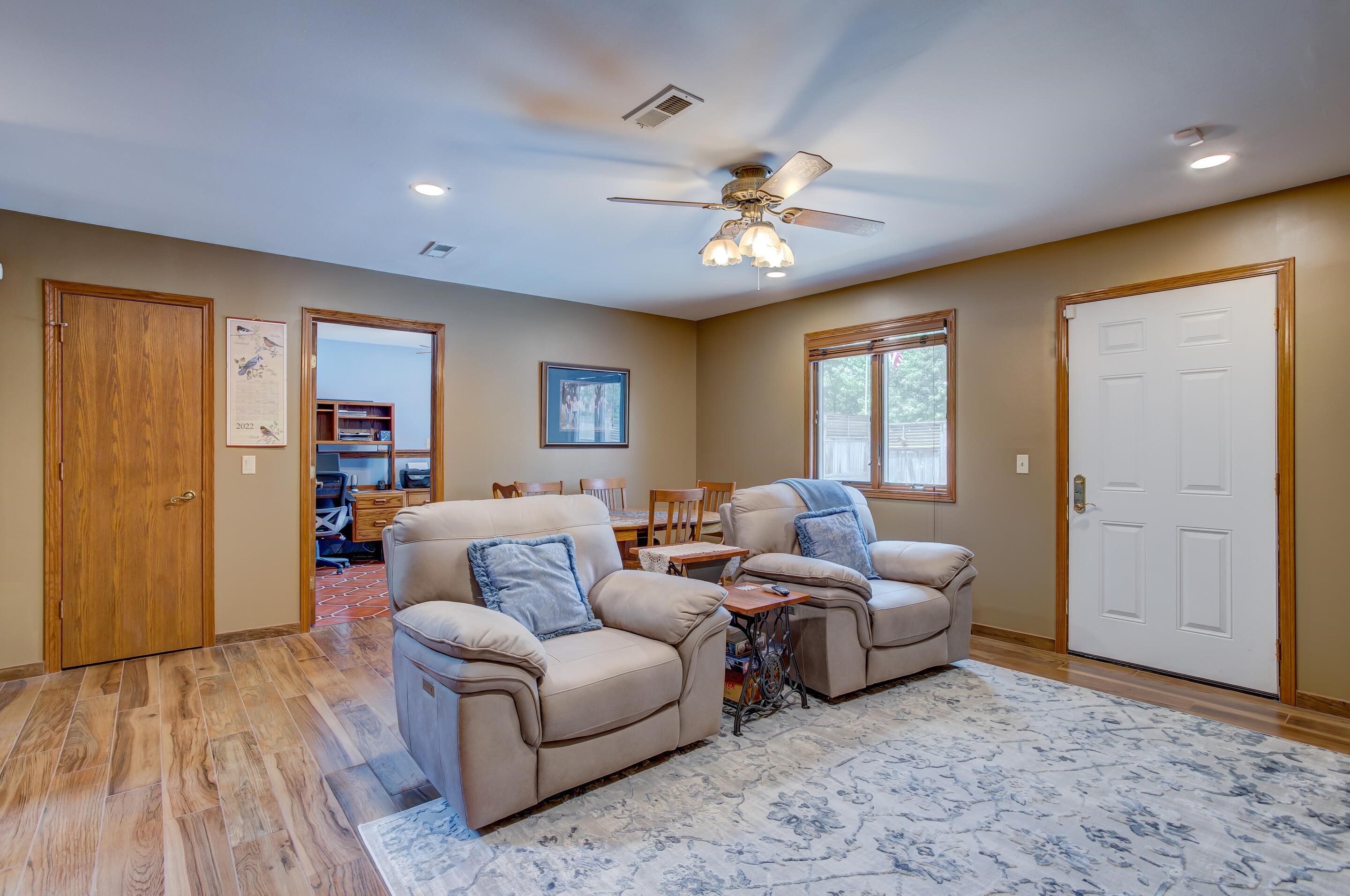 10616 Southwest 85th Terrace Augusta, KS 67010 - Photo 20 of 36