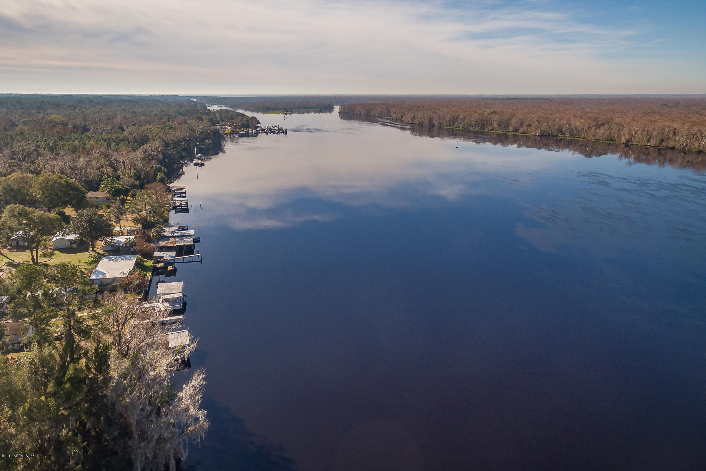 Aerial_River_View_to_South