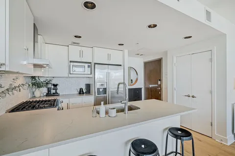 $525,000 | 300 Bowie Street, Unit 2706, Austin, TX 78703