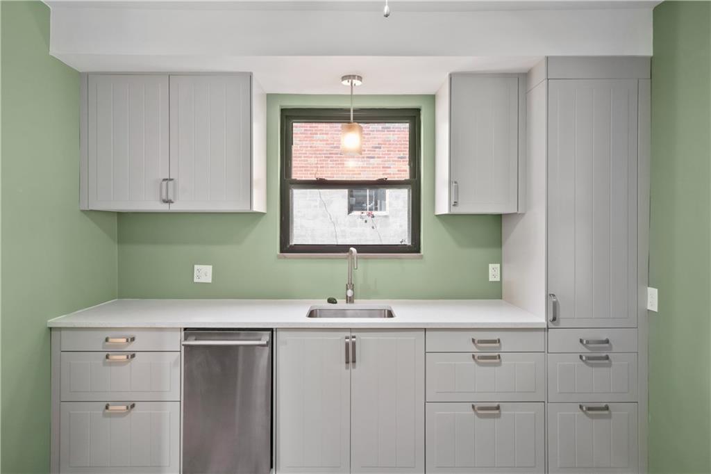 4208 Mt Troy Road Pittsburgh, PA 15214 - Photo 10 of 30 Gallery Image 10