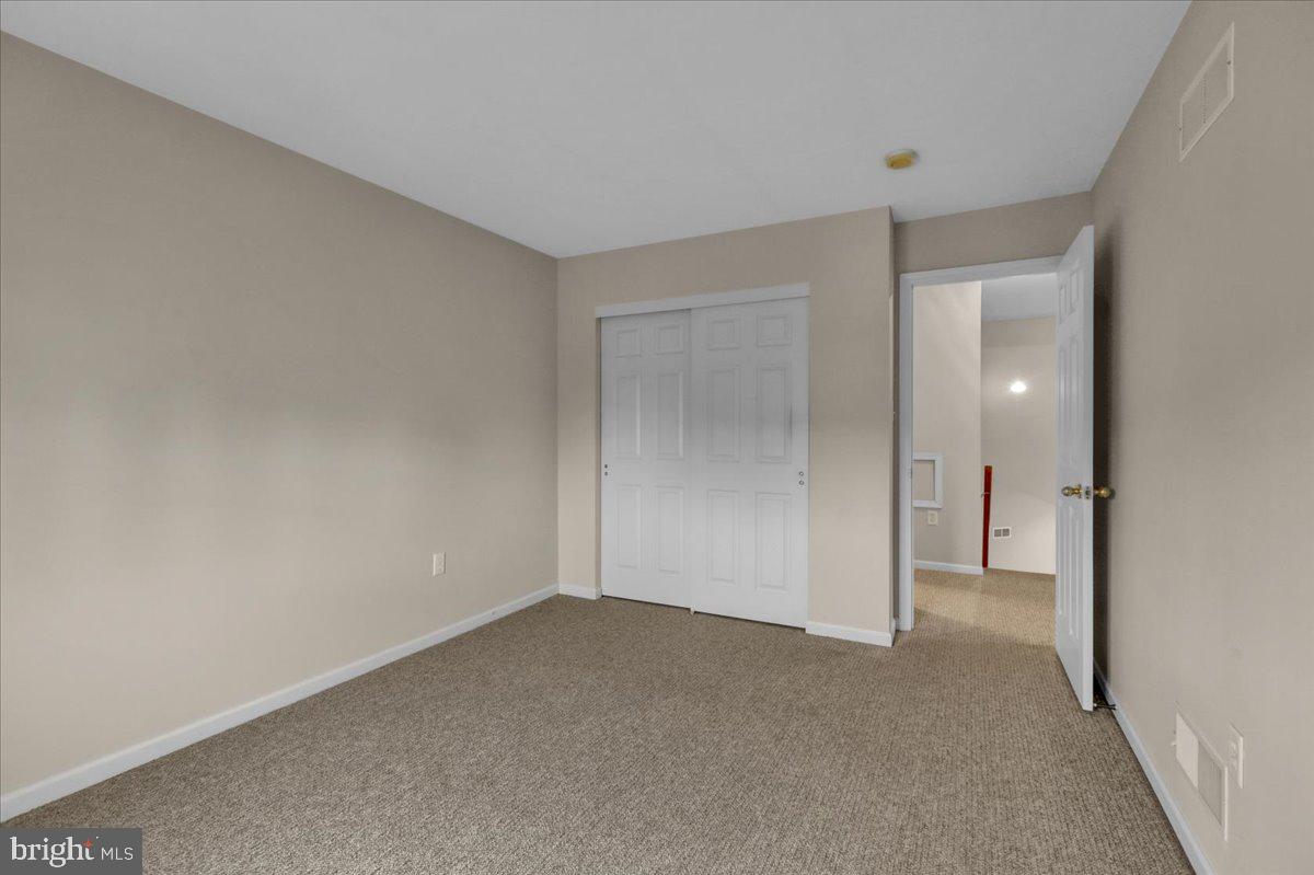 4 Whitetail Lane Reading, PA 19607 - Photo 24 of 29 2nd Floor Bedroom