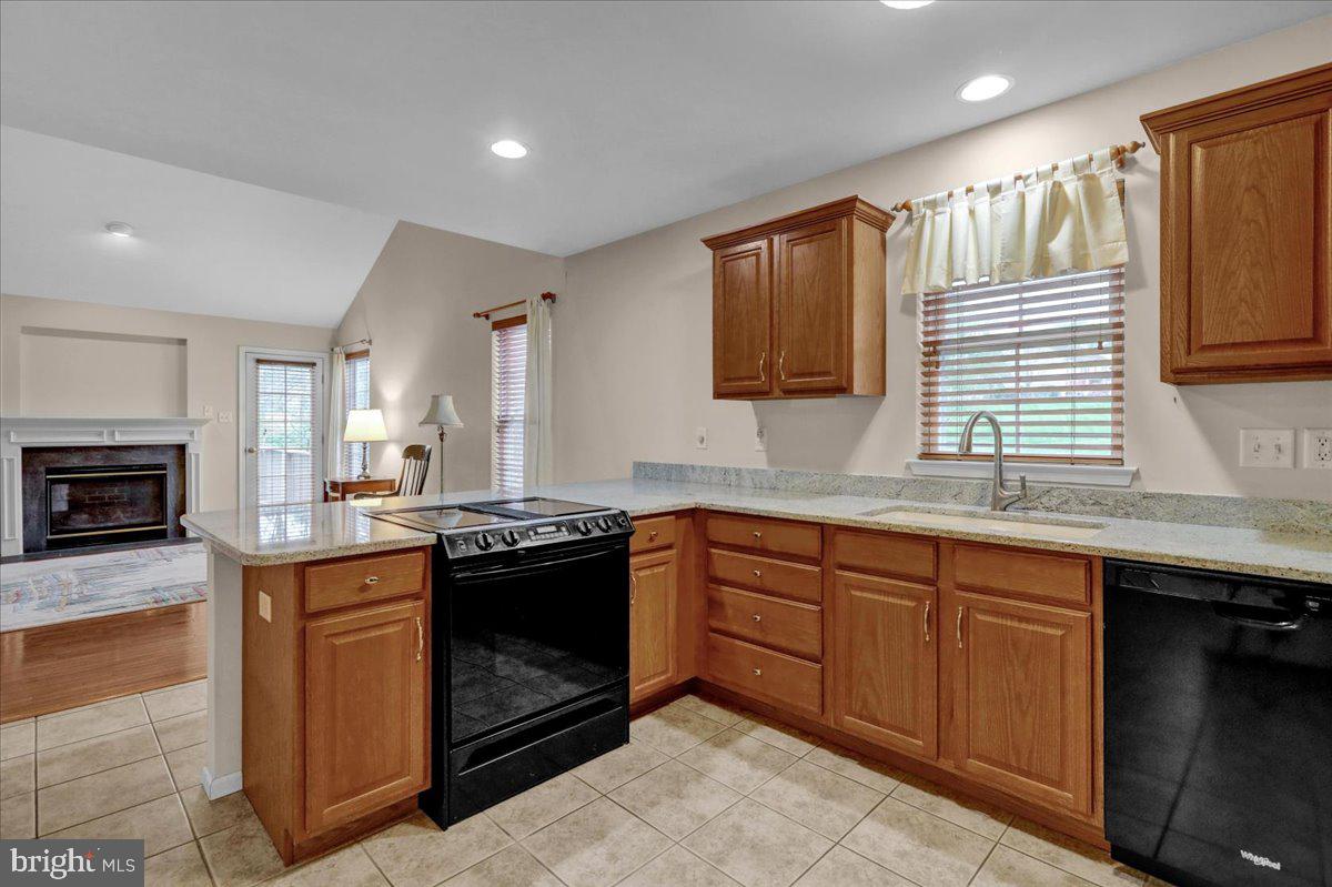 4 Whitetail Lane Reading, PA 19607 - Photo 7 of 29 Kitchen