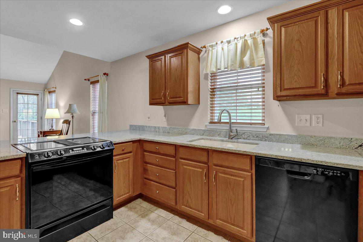 4 Whitetail Lane Reading, PA 19607 - Photo 9 of 29 Kitchen
