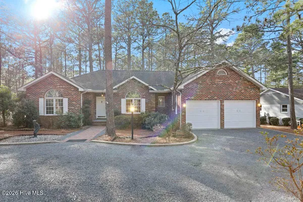 $550,000 | 125 Pinyon Circle, Pinehurst, NC 28374