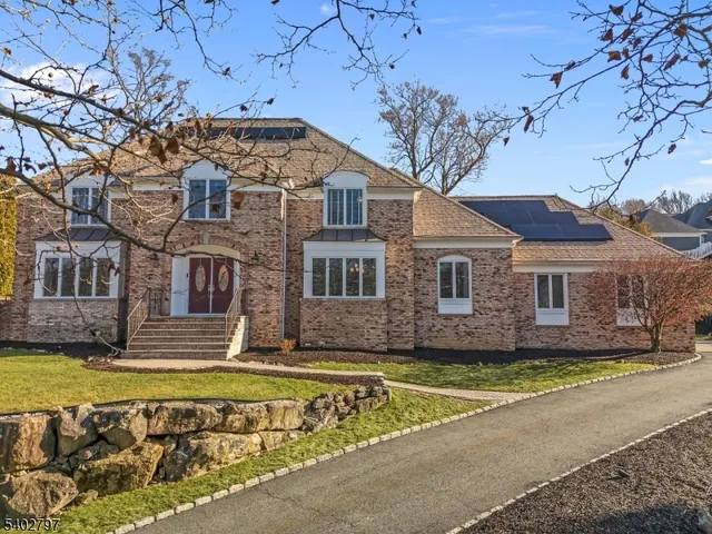 $1,295,000 | 70 Ketch Road, Morristown, NJ 07960
