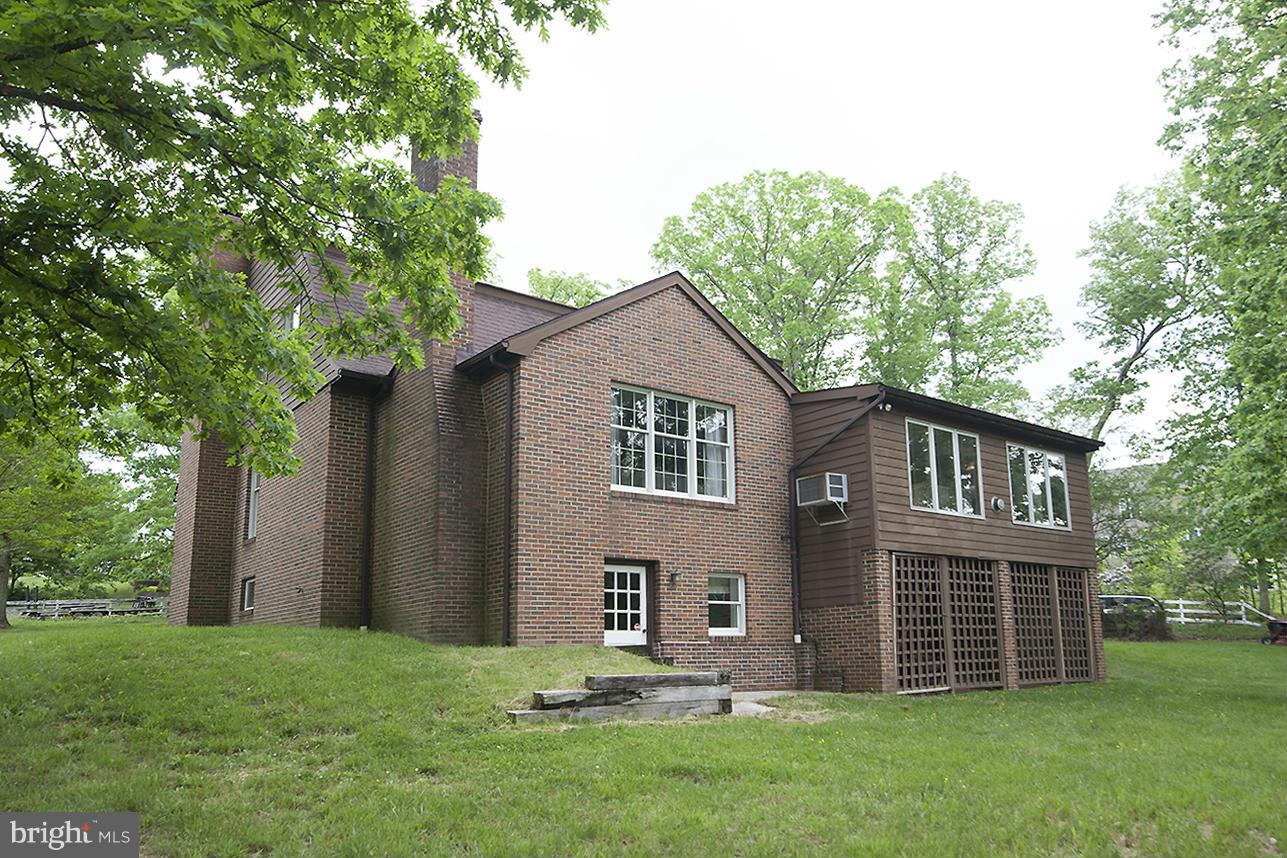 6200 Hanover Road Hanover, MD 21076 - Photo 21 of 30 Exterior (Rear)