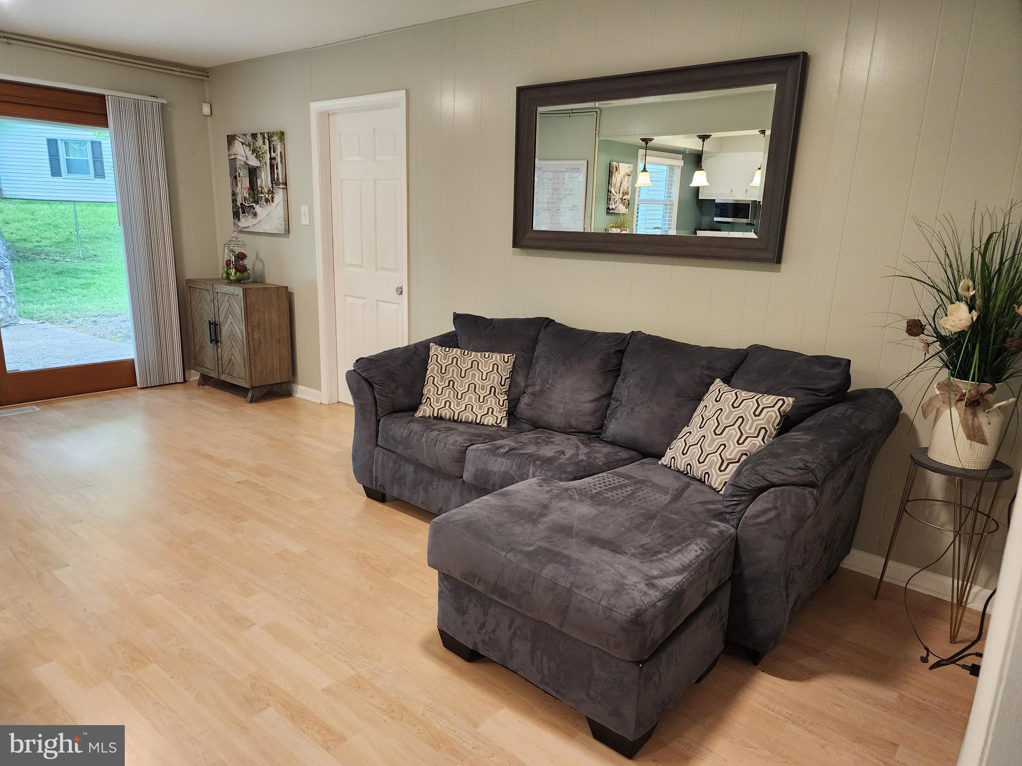12501 Ivory Pass Laurel, MD 20708 - Photo 11 of 43 Gallery Image 11