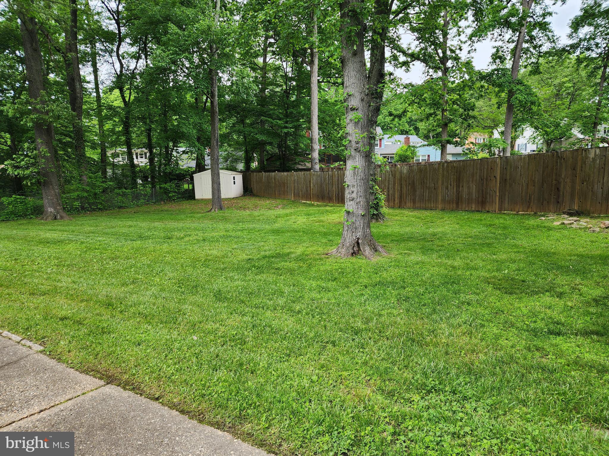 12501 Ivory Pass Laurel, MD 20708 - Photo 18 of 43 Entrance to lovely backyard from den