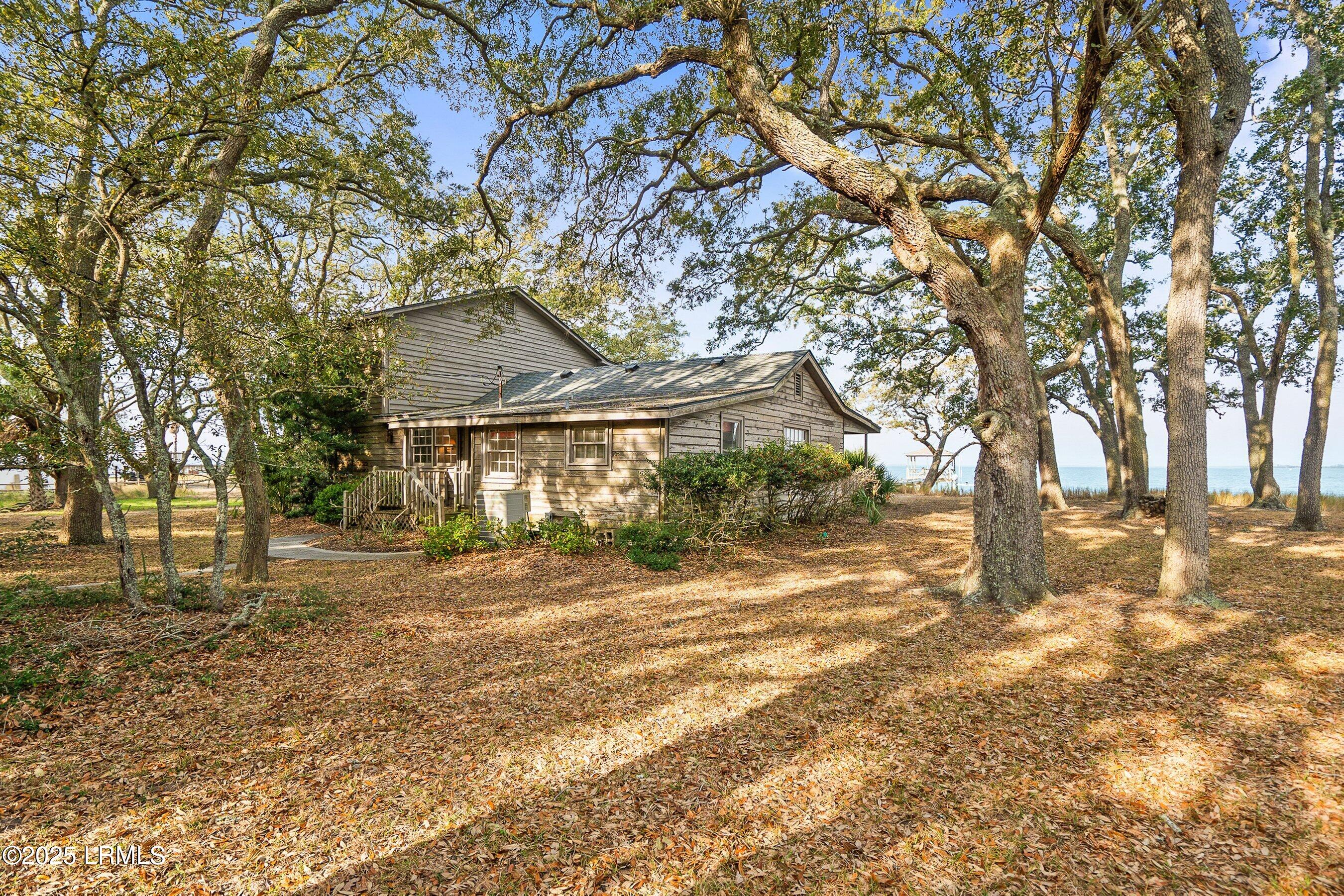 45 Bay Point Road St. Helena Island, SC 29920 - Photo 6 of 48 DSC06536-18-1.jpg-SMALL
