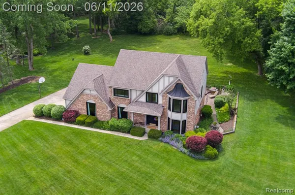 $599,900 | 6563 Sun Valley Drive, Clarkston, MI 48348
