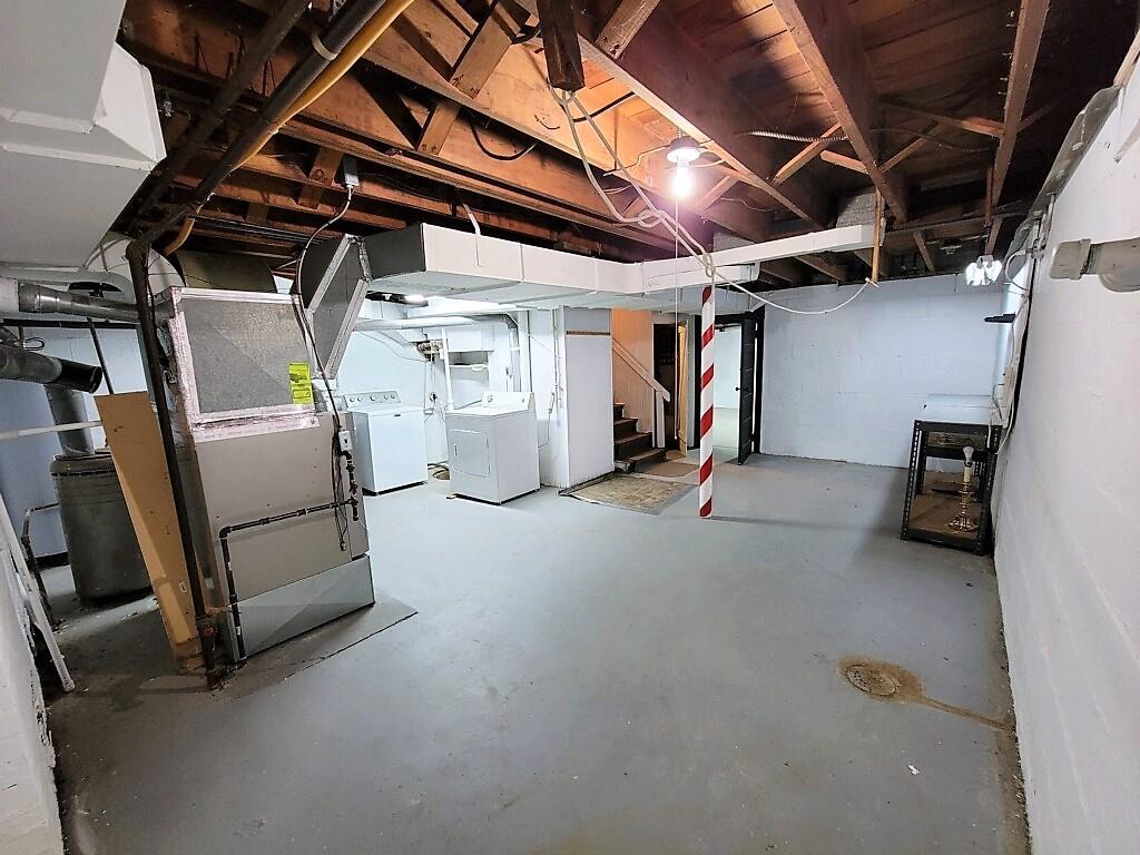 6206 Dean Road Indianapolis, IN 46220 - Photo 35 of 50 Gallery Image 35