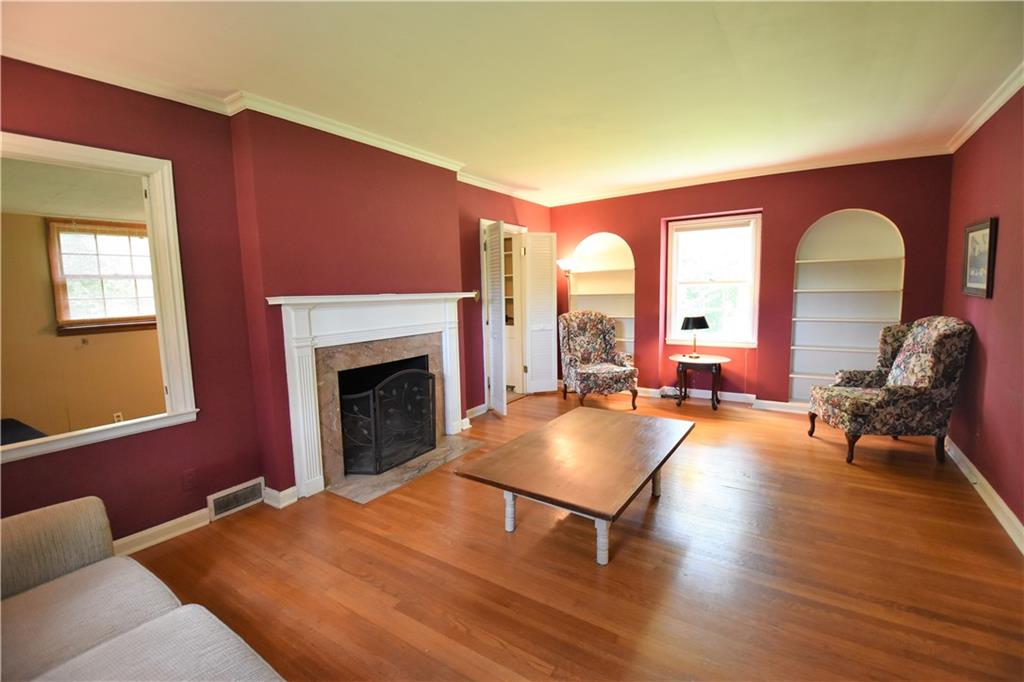 6206 Dean Road Indianapolis, IN 46220 - Photo 6 of 50 Gallery Image 6