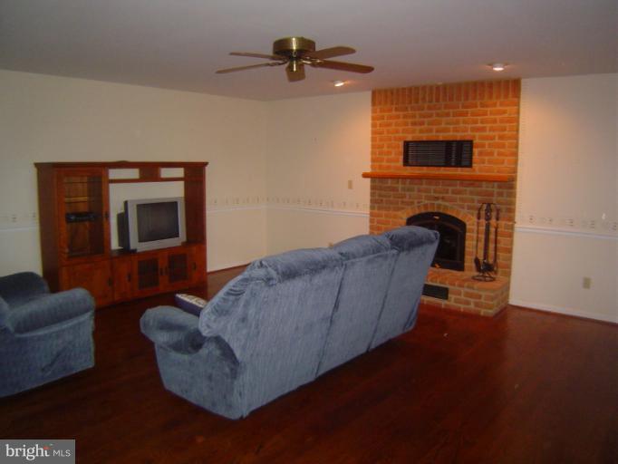 22814 Welty Church Road Smithsburg, MD 21783 - Photo 2 of 30 Family Room