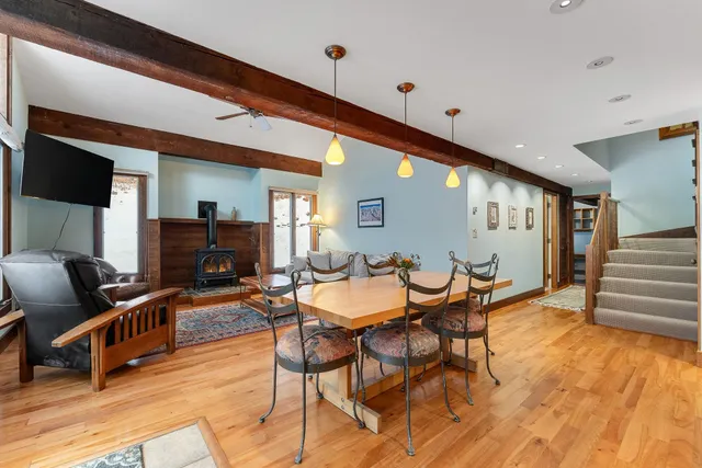 $675,000 | 401 Village Road, Unit C1, Warren, VT 05674