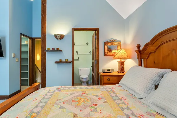 $645,000 | 401 Village Road, Unit C1, Warren, VT 05674