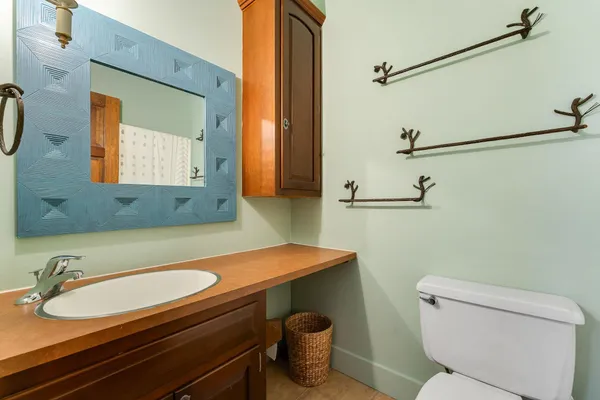 $645,000 | 401 Village Road, Unit C1, Warren, VT 05674