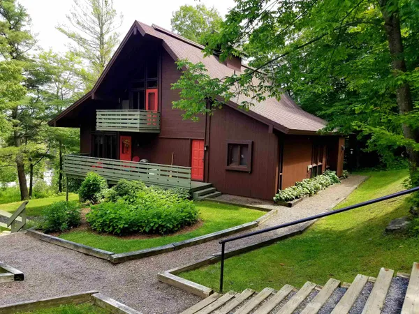 $645,000 | 401 Village Road, Unit C1, Warren, VT 05674
