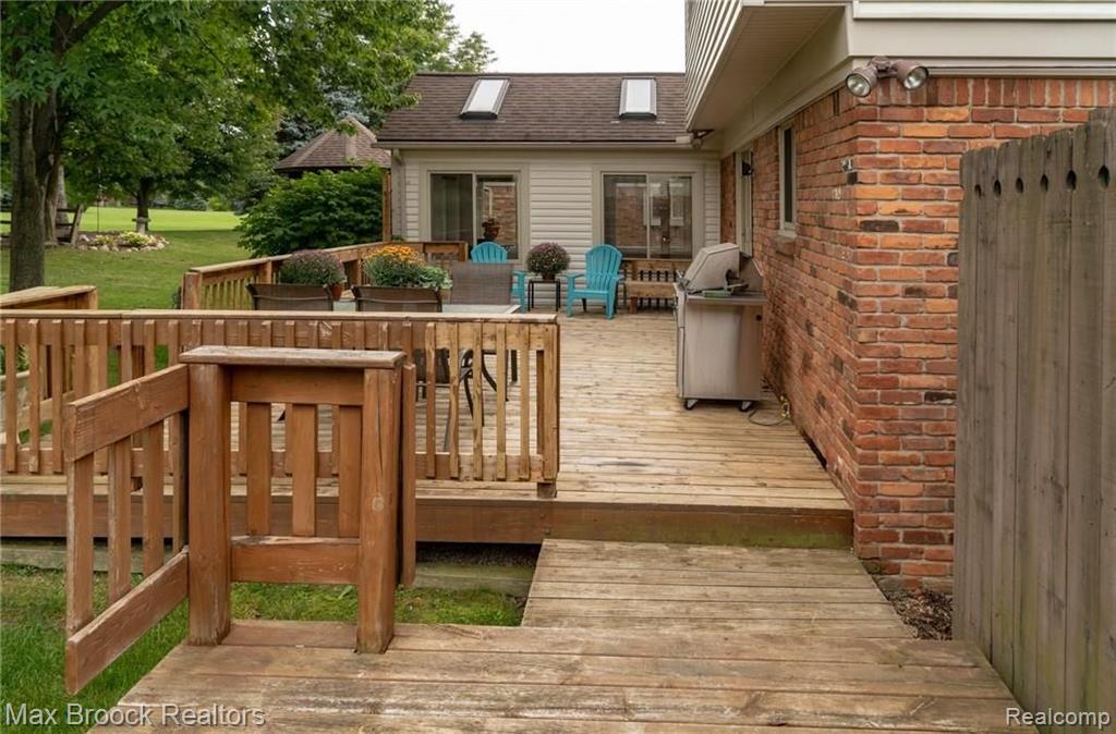 2281 Norton Road Rochester Hills, MI 48307 - Photo 31 of 37